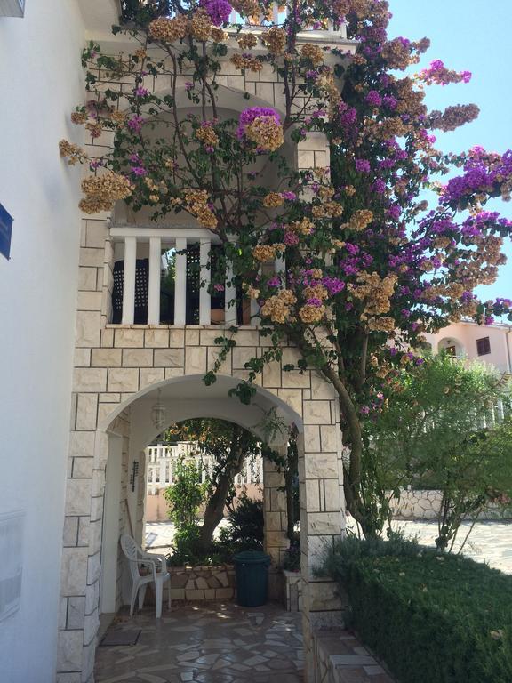 Suz-Ana Apartment Трогир Екстериор снимка